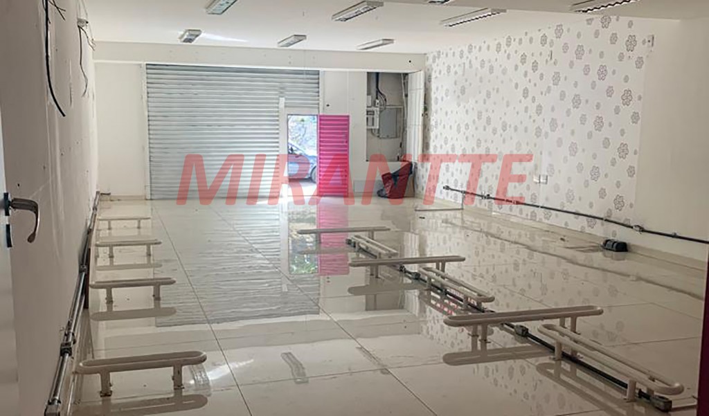 Comercial de 190m² em Santana