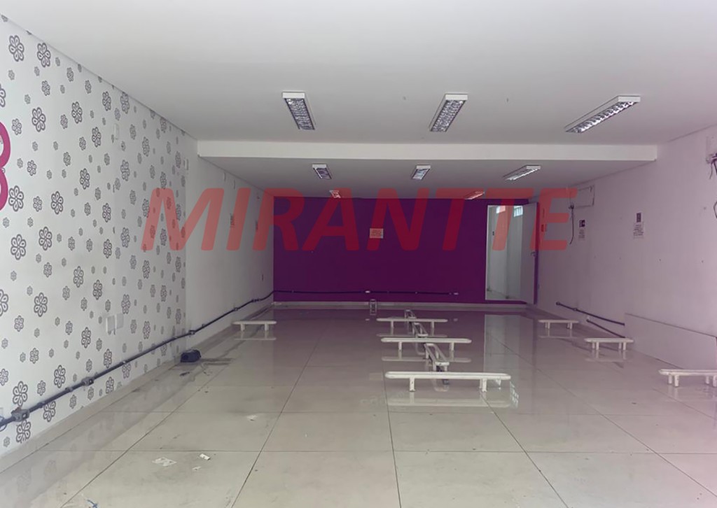 Comercial de 190m² em Santana