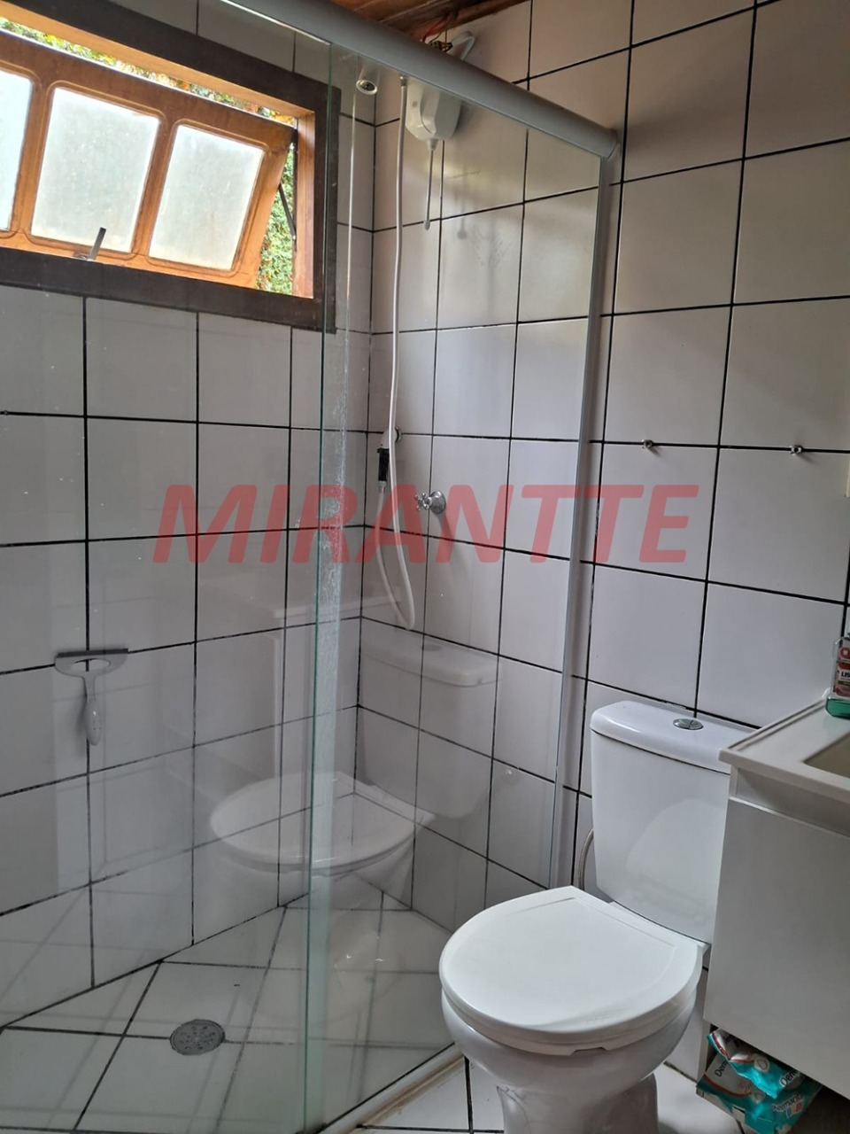 Cond. fechado de 222.22m² com 6 quartos em Alpes Da Cantareira