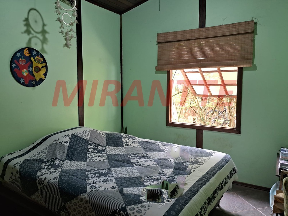 Cond. fechado de 222.22m² com 6 quartos em Alpes Da Cantareira