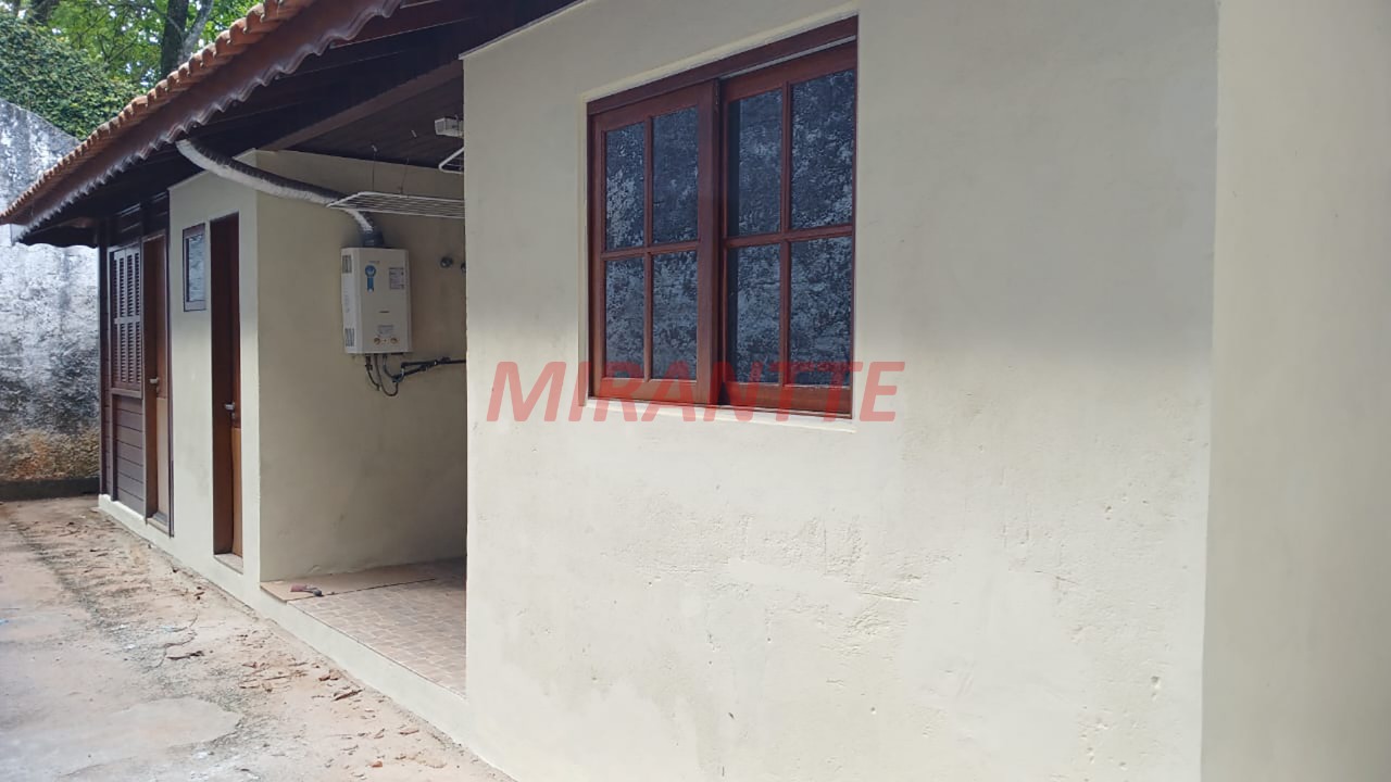 Cond. fechado de 222.22m² com 6 quartos em Alpes Da Cantareira