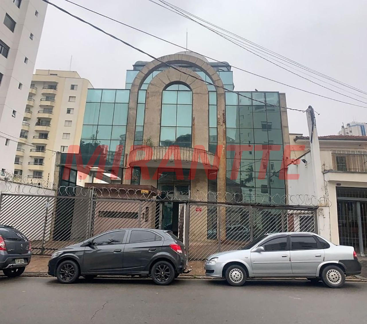 Comercial de 1447m² em Campo Belo