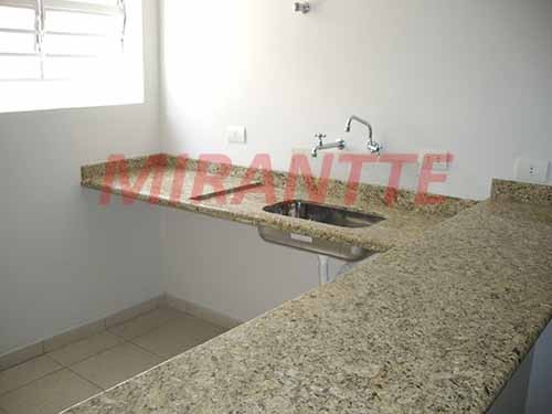 Comercial de 504m² em Santana