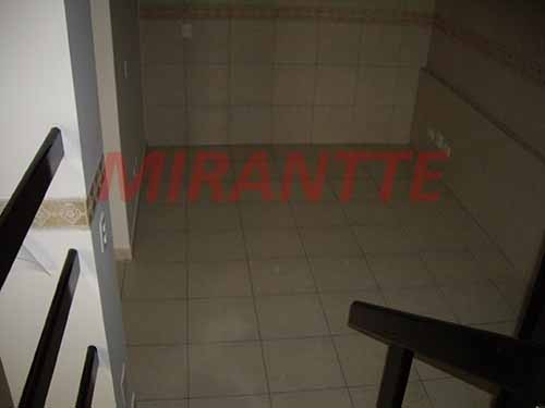 Comercial de 504m² em Santana