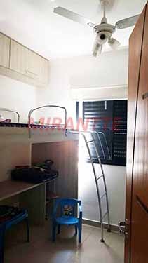 Apartamento com 3 quartos em Limão