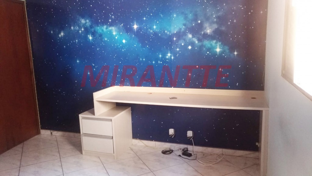 Sobrado de 140m² com 3 quartos em Centro