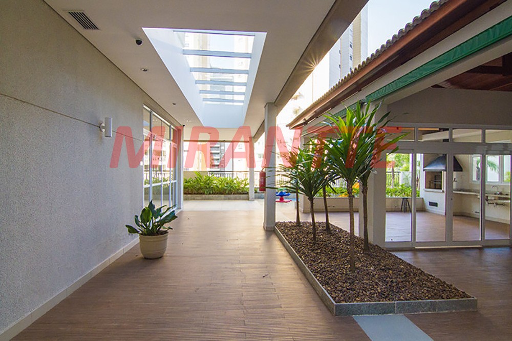 Apartamento com 2 quartos em Morumbi