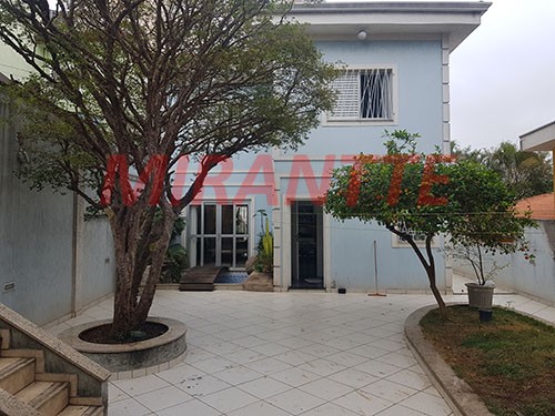 Sobrado de 188m² com 4 quartos em Mandaqui
