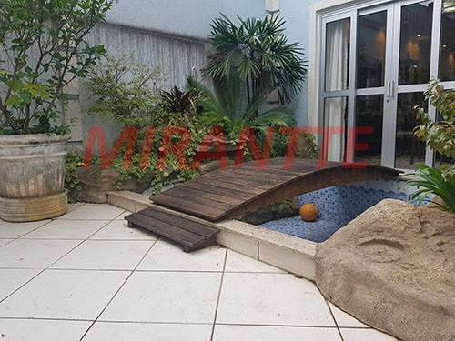 Sobrado de 188m² com 4 quartos em Mandaqui