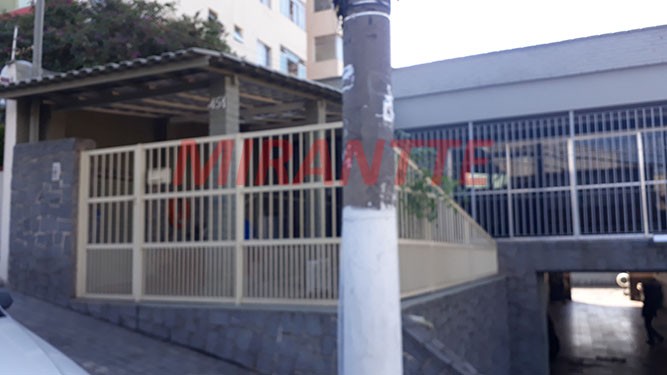 Sobrado de 280m² com 3 quartos em Vila Mazzei