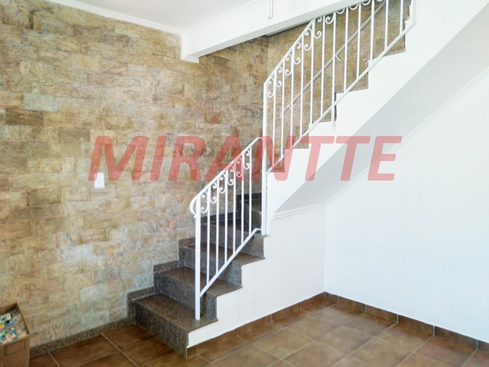 Sobrado de 234m² com 4 quartos em Lauzane Paulista