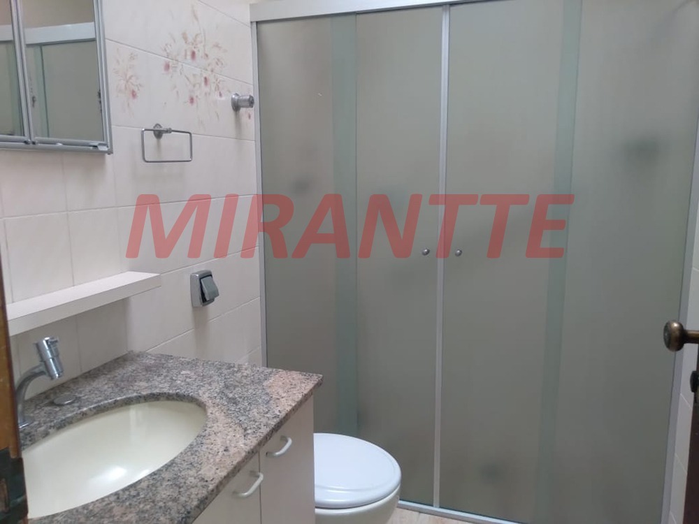Sobrado de 234m² com 4 quartos em Lauzane Paulista