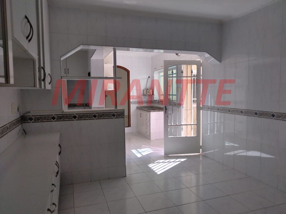 Sobrado de 234m² com 4 quartos em Lauzane Paulista