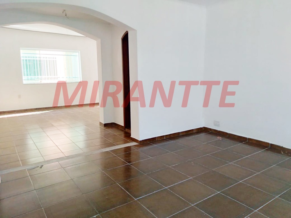 Sobrado de 234m² com 4 quartos em Lauzane Paulista