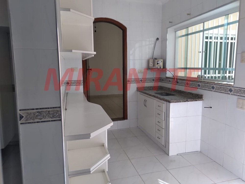 Sobrado de 234m² com 4 quartos em Lauzane Paulista