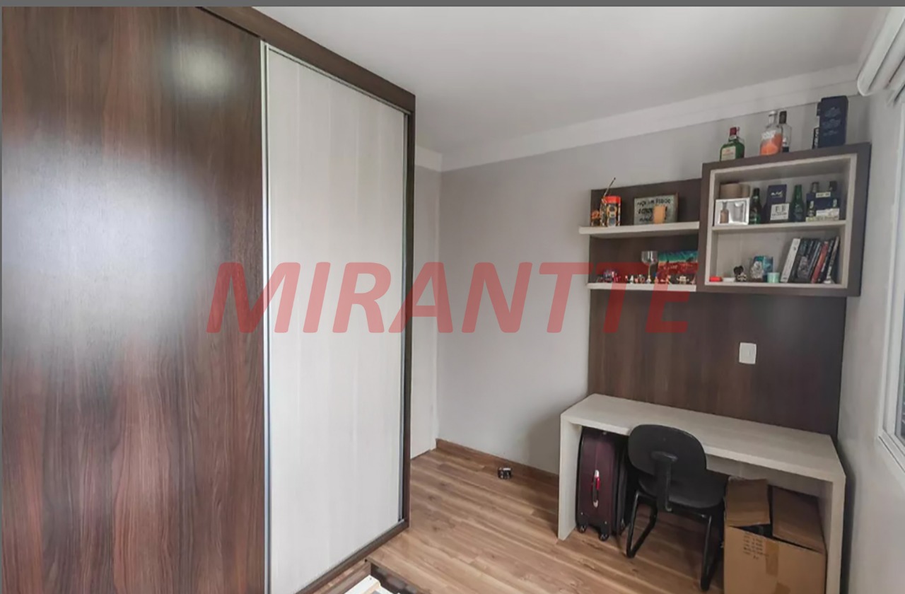 Sobrado de 357m² com 4 quartos em Vila Ester