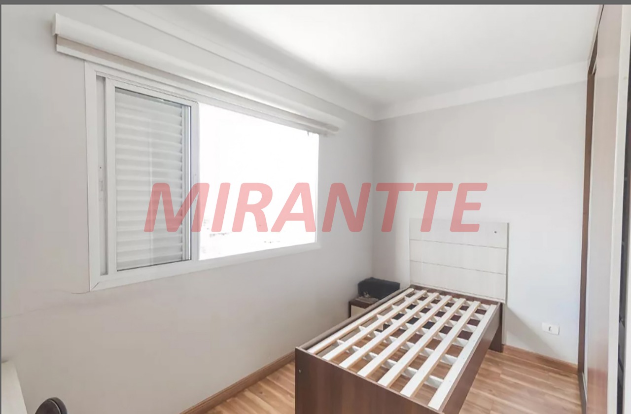 Sobrado de 357m² com 4 quartos em Vila Ester