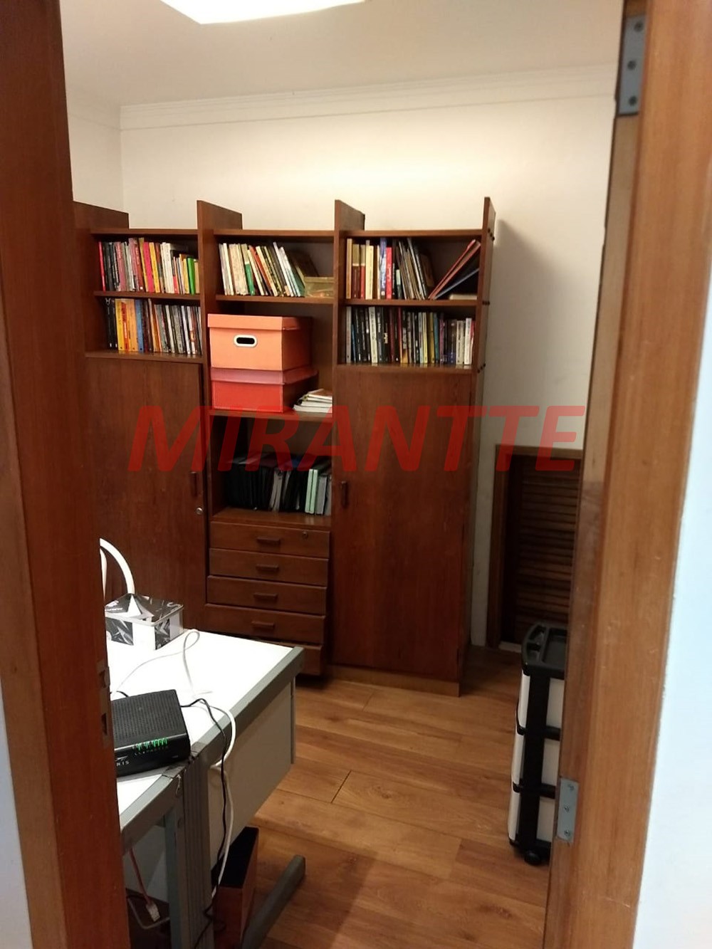 Sobrado de 420m² com 4 quartos em Vila Rosália