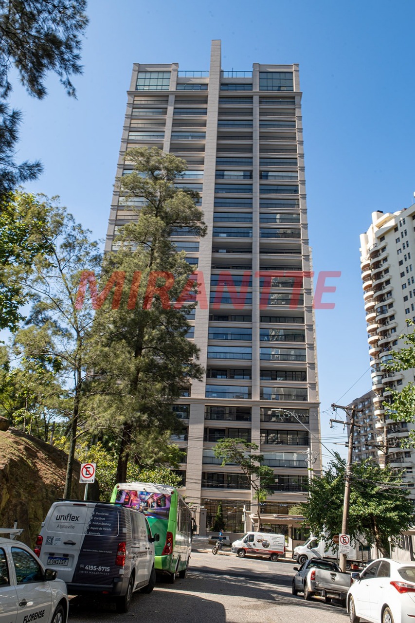 Apartamento de 2018m² com 4 quartos em Alphaville