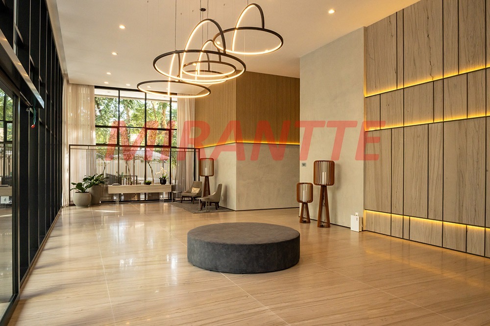 Apartamento de 2018m² com 4 quartos em Alphaville