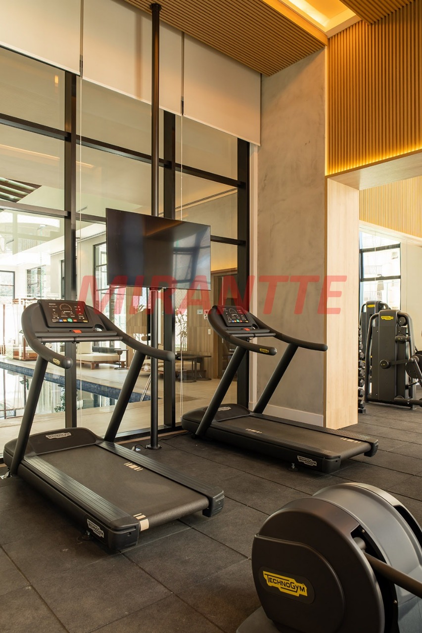Apartamento de 2018m² com 4 quartos em Alphaville