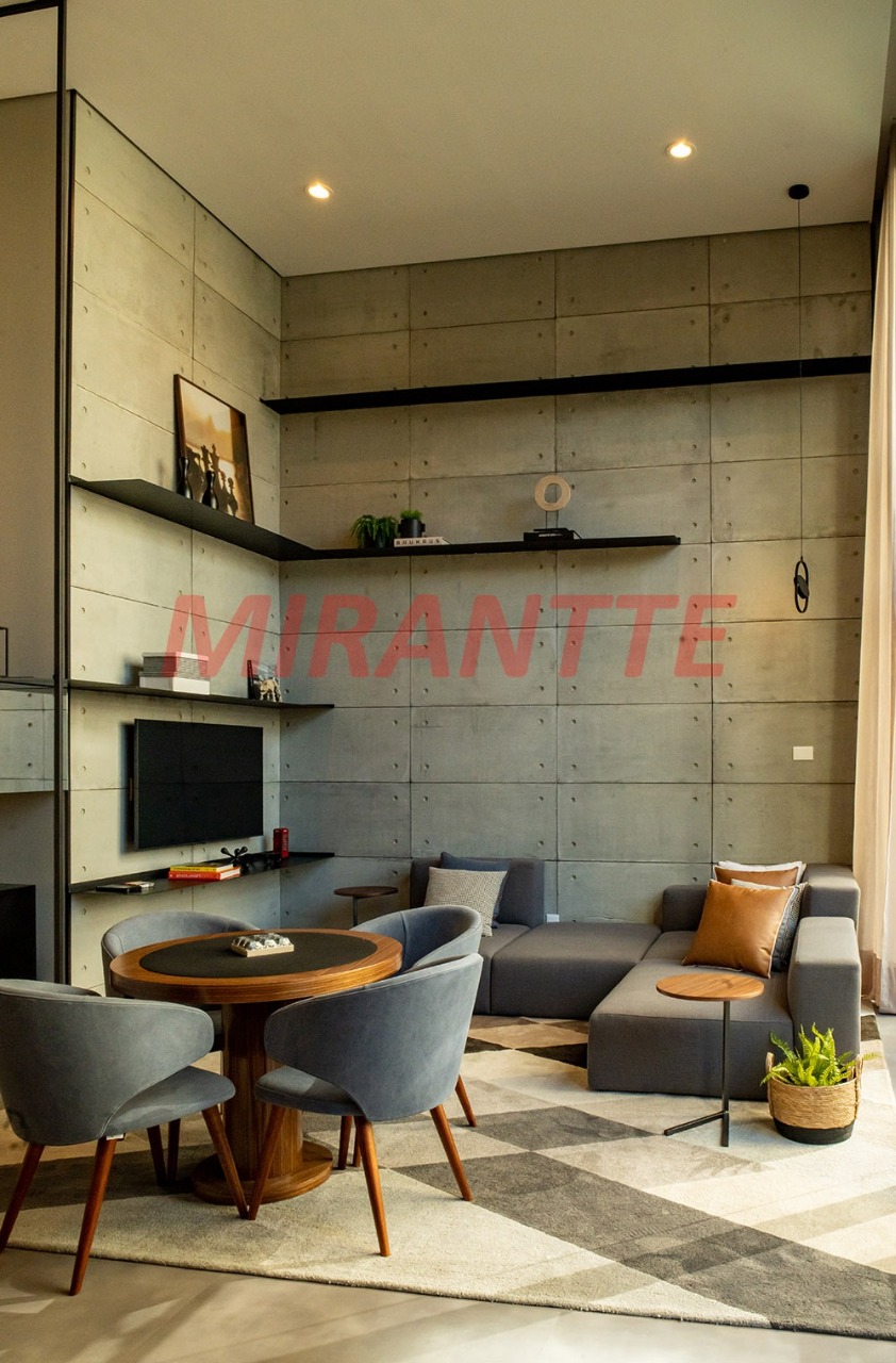 Apartamento de 2018m² com 4 quartos em Alphaville