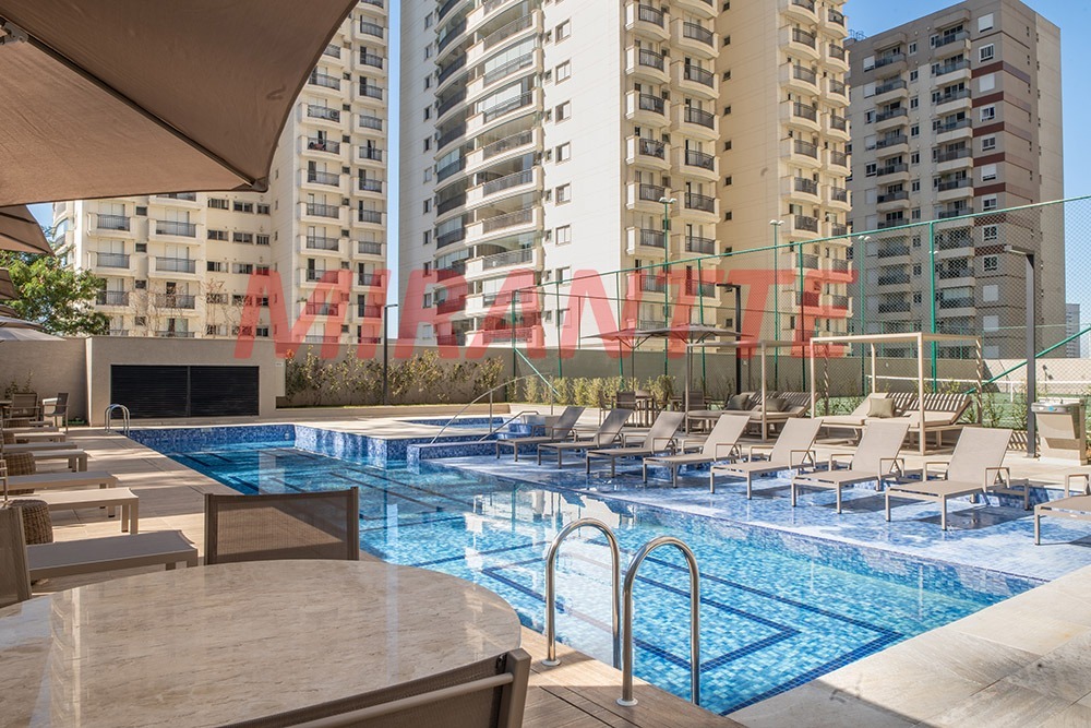 Apartamento de 2018m² com 4 quartos em Alphaville