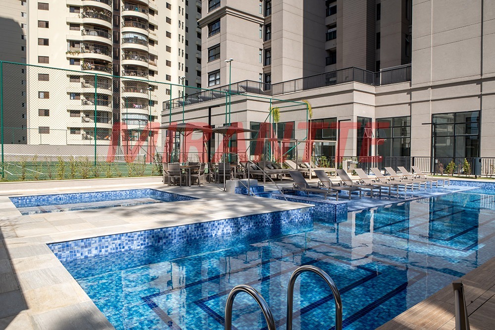 Apartamento de 2018m² com 4 quartos em Alphaville