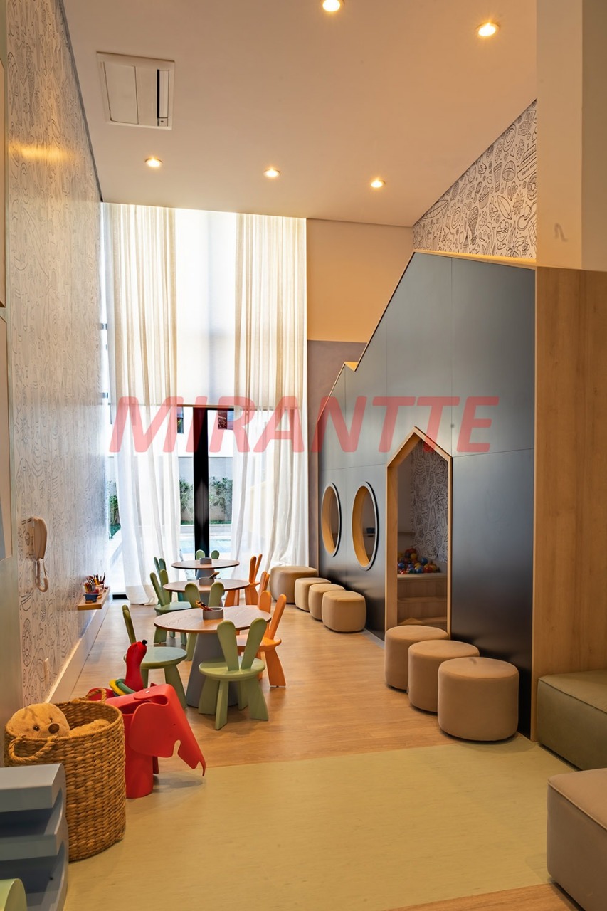 Apartamento de 2018m² com 4 quartos em Alphaville