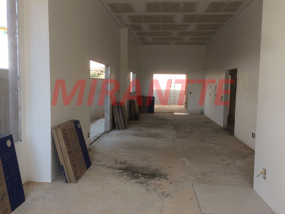 Casa terrea de 200m² com 3 quartos em Residencial Girassol