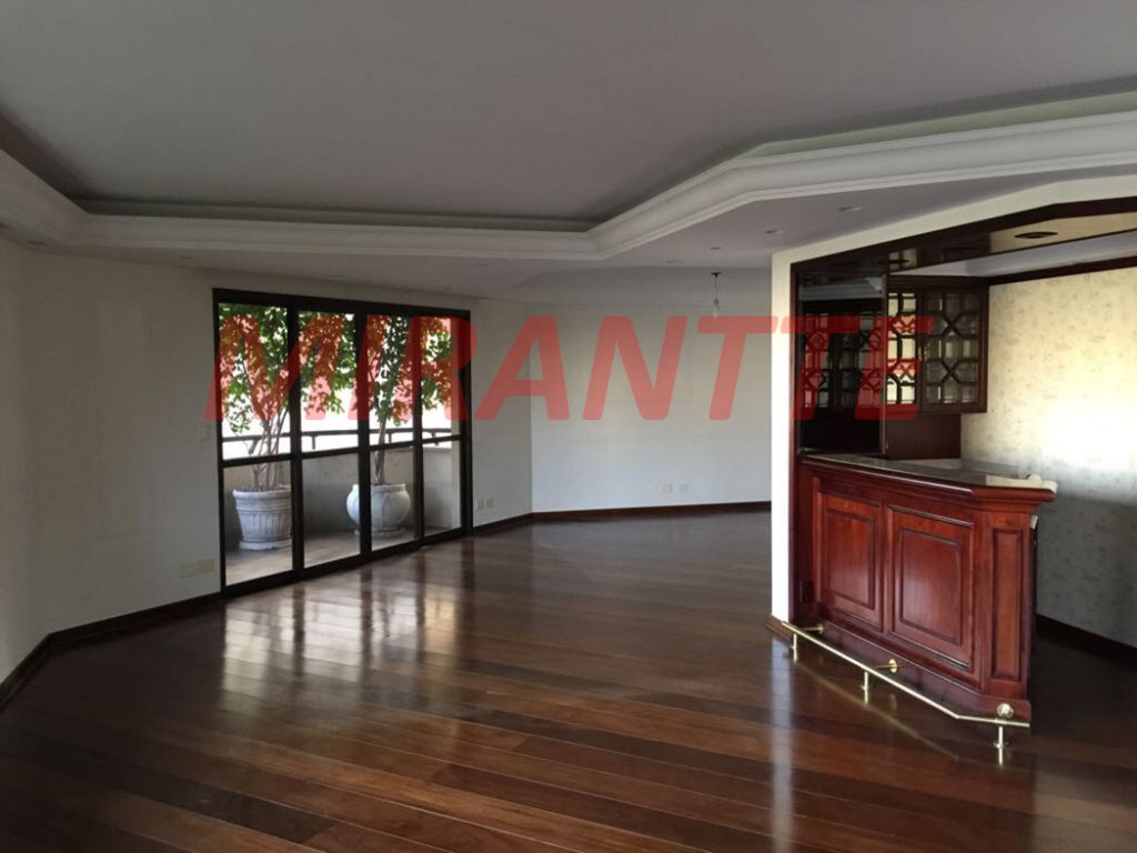 Apartamento de 370m² com 4 quartos em Pacaembu