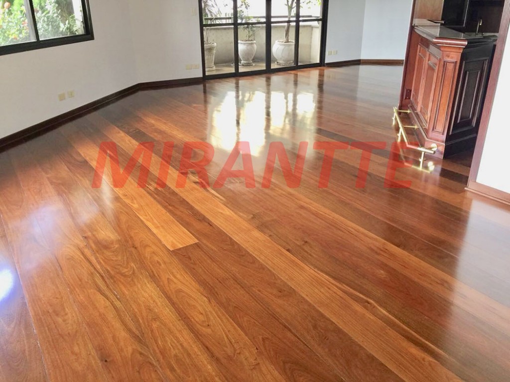 Apartamento de 370m² com 4 quartos em Pacaembu