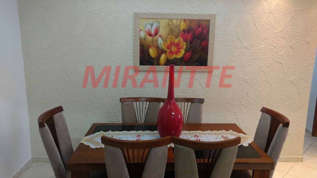 Apartamento com 3 quartos em AVIA
