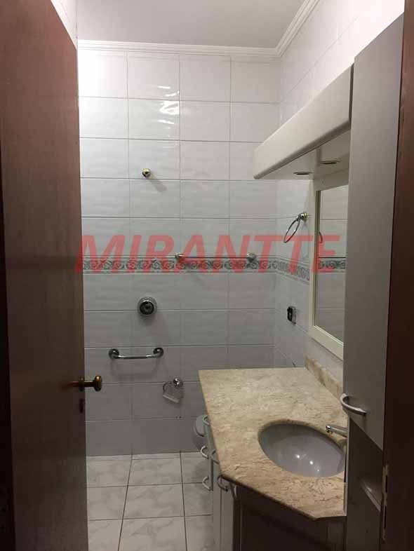 Apartamento com 3 quartos em AVIA