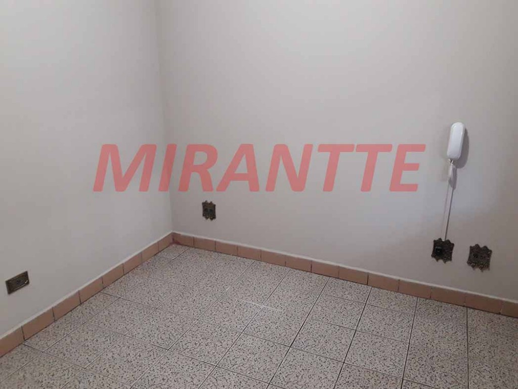 Comercial de 100m² em Santana