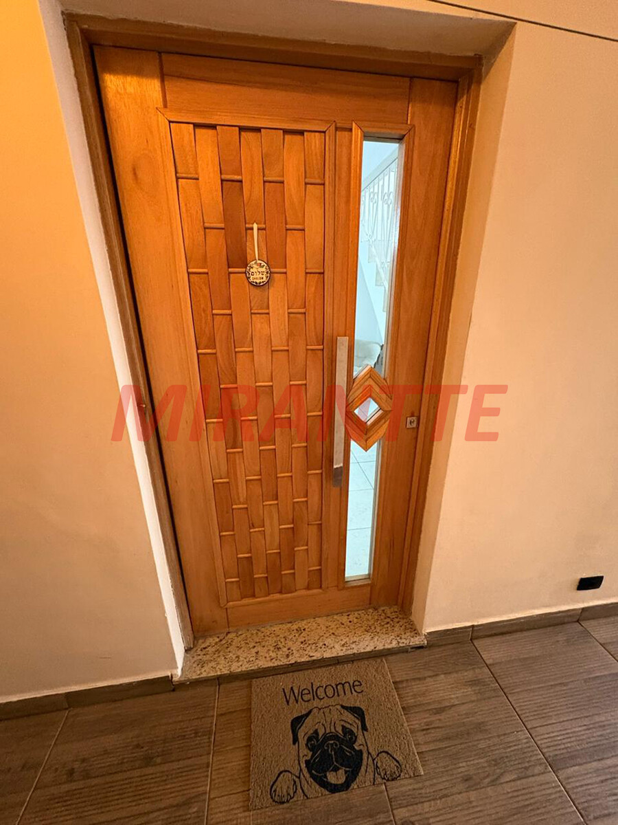 Sobrado de 129m² com 2 quartos em Vila Nova Mazzei