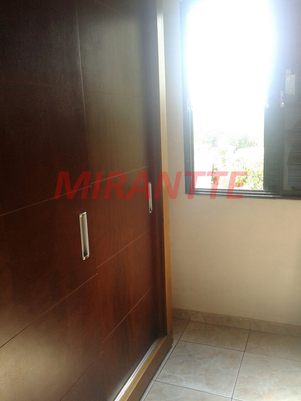 Apartamento de 45m² com 2 quartos em Pari