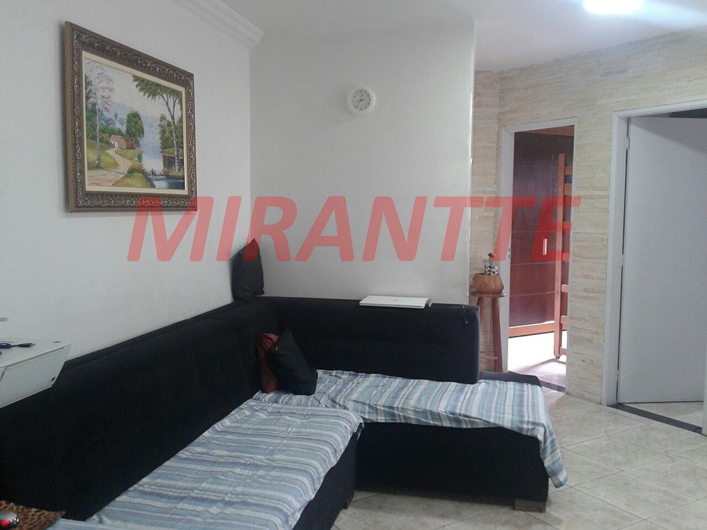 Apartamento de 45m² com 2 quartos em Pari