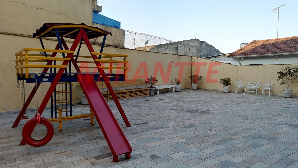 Apartamento de 70m² com 2 quartos em Vila Mazzei