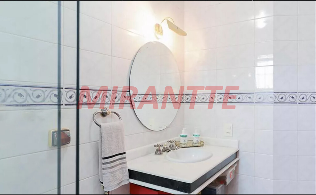Sobrado de 139m² com 3 quartos em Jardim São Paulo