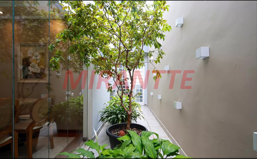 Sobrado de 139m² com 3 quartos em Jardim São Paulo