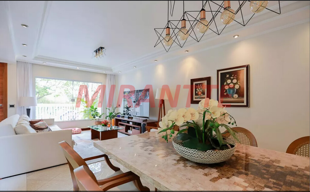 Sobrado de 139m² com 3 quartos em Jardim São Paulo