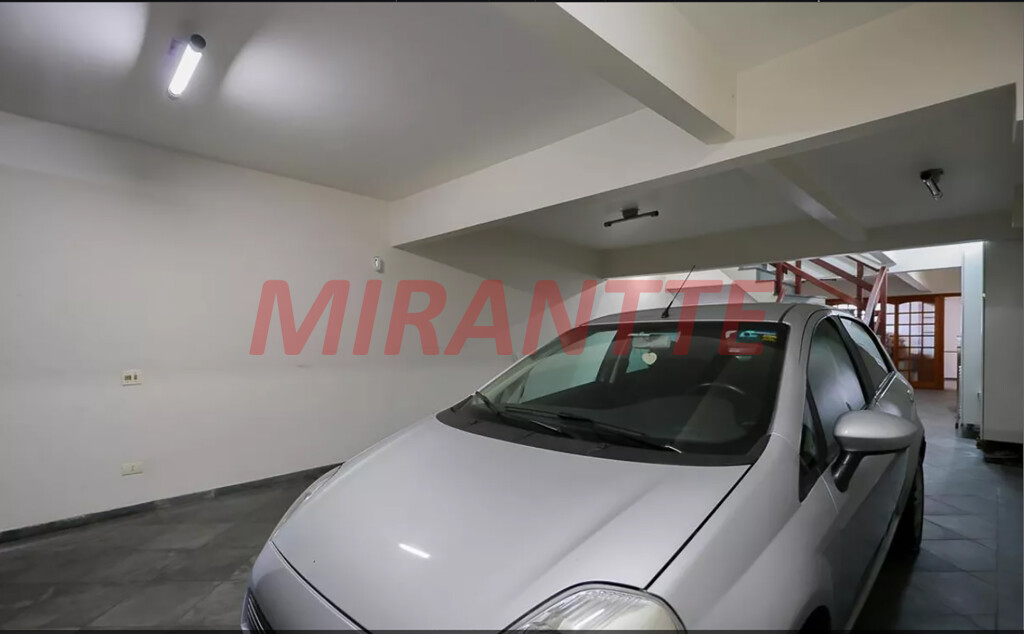 Sobrado de 139m² com 3 quartos em Jardim São Paulo