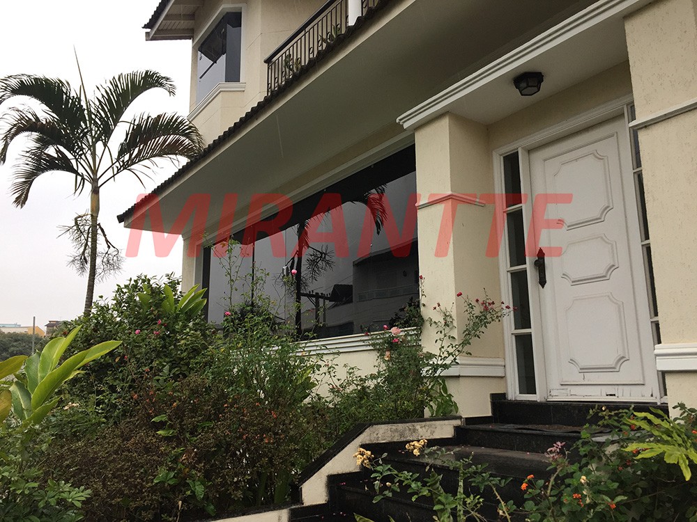 Sobrado de 220m² com 5 quartos em Jardim França