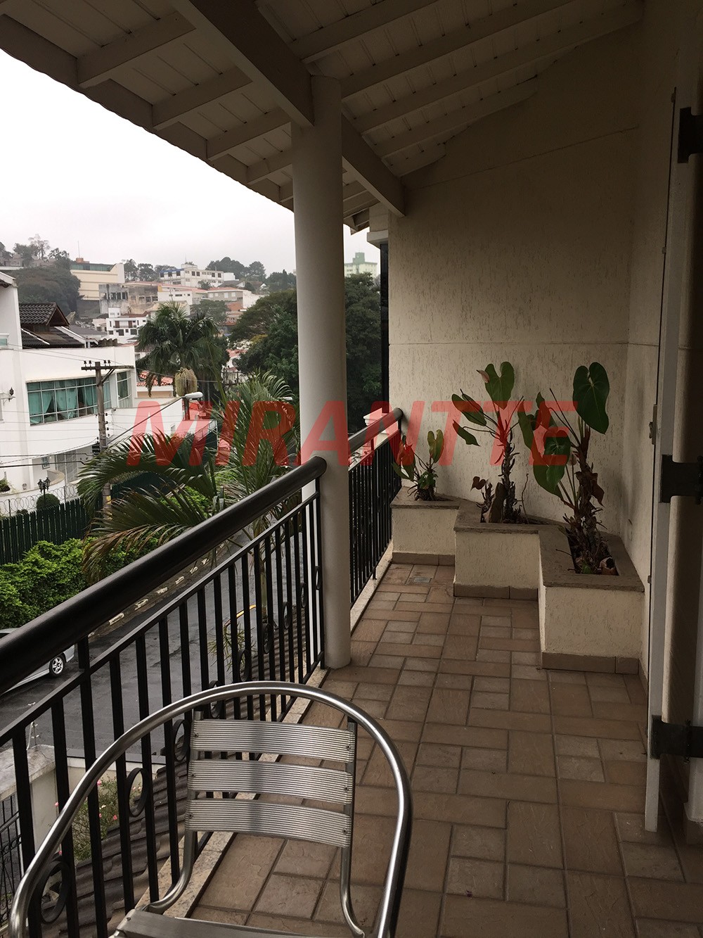 Sobrado de 220m² com 5 quartos em Jardim França