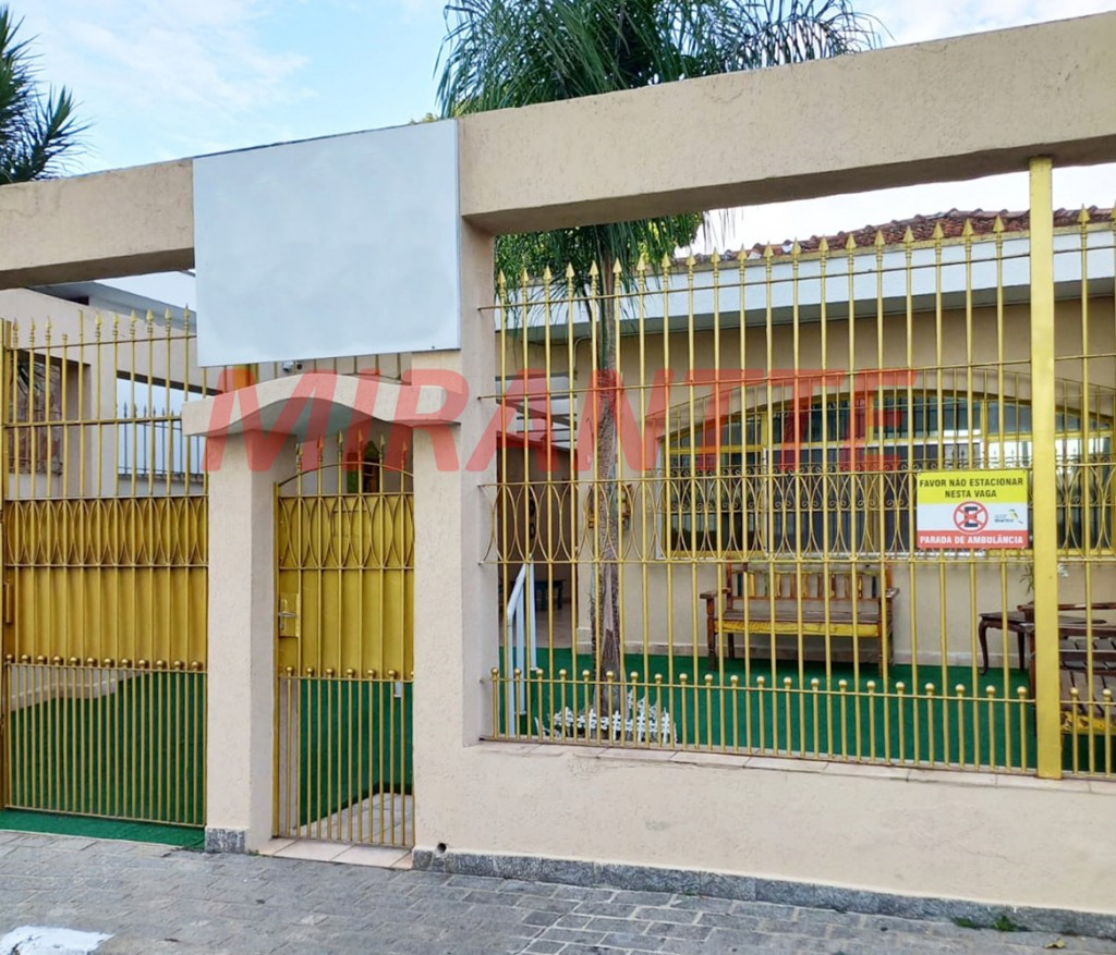 Casa terrea de 220m² com 4 quartos em Vila Milton