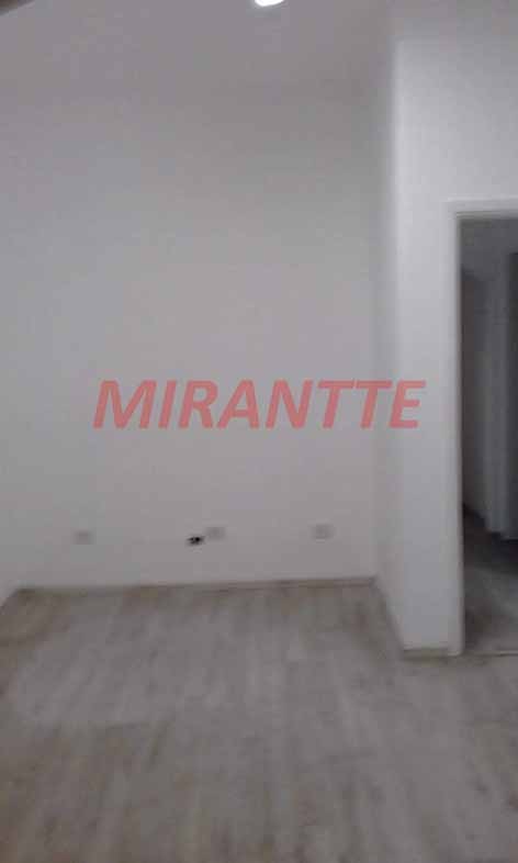 Comercial de 250m² em Santana