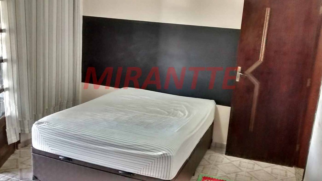 Sobrado de 180m² com 3 quartos em Vila Gustavo