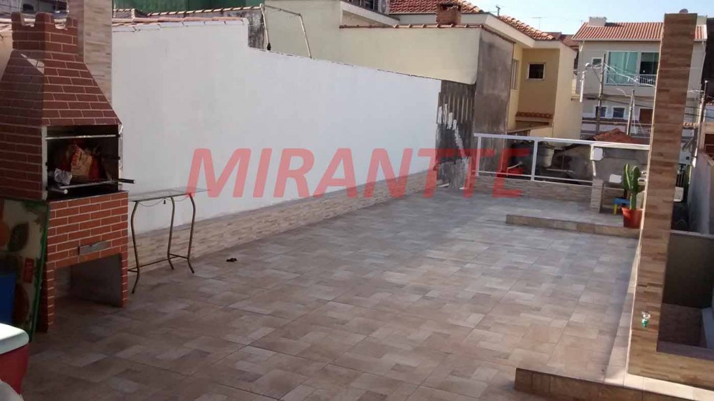 Sobrado de 180m² com 3 quartos em Vila Gustavo