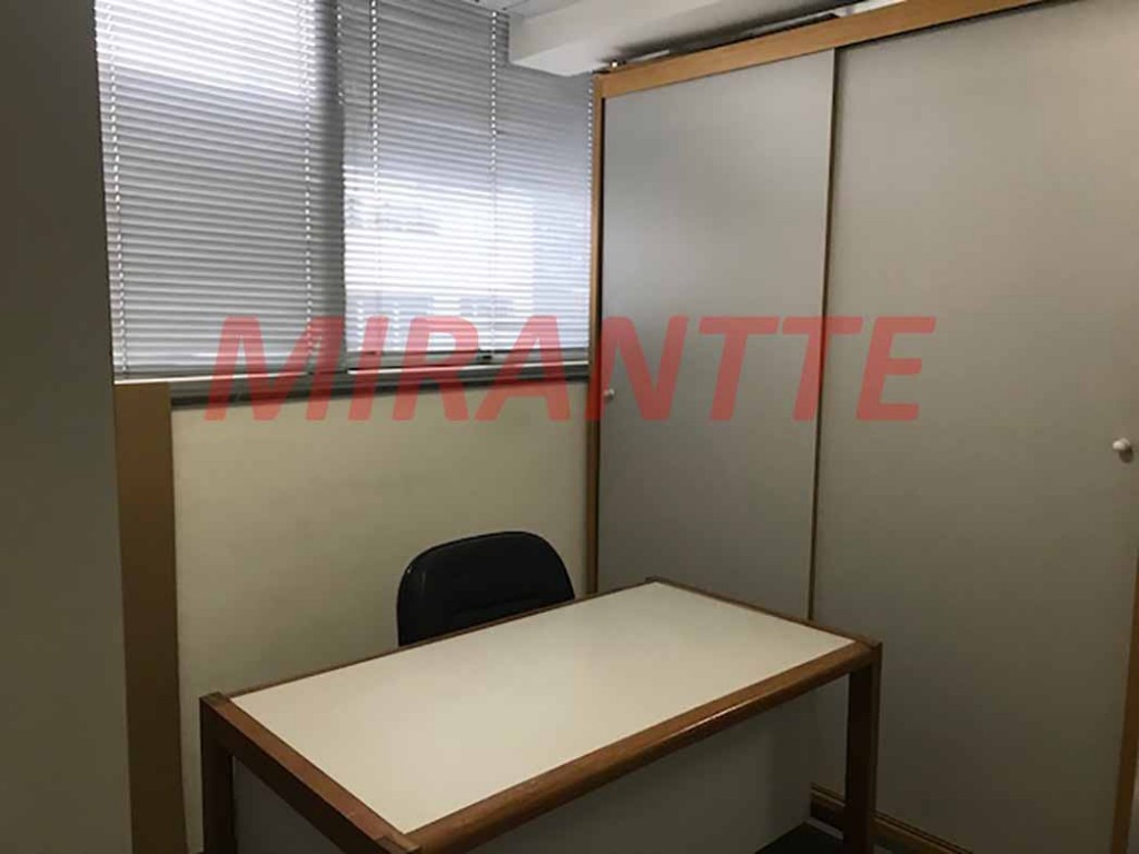 Comercial de 53m² em Santana